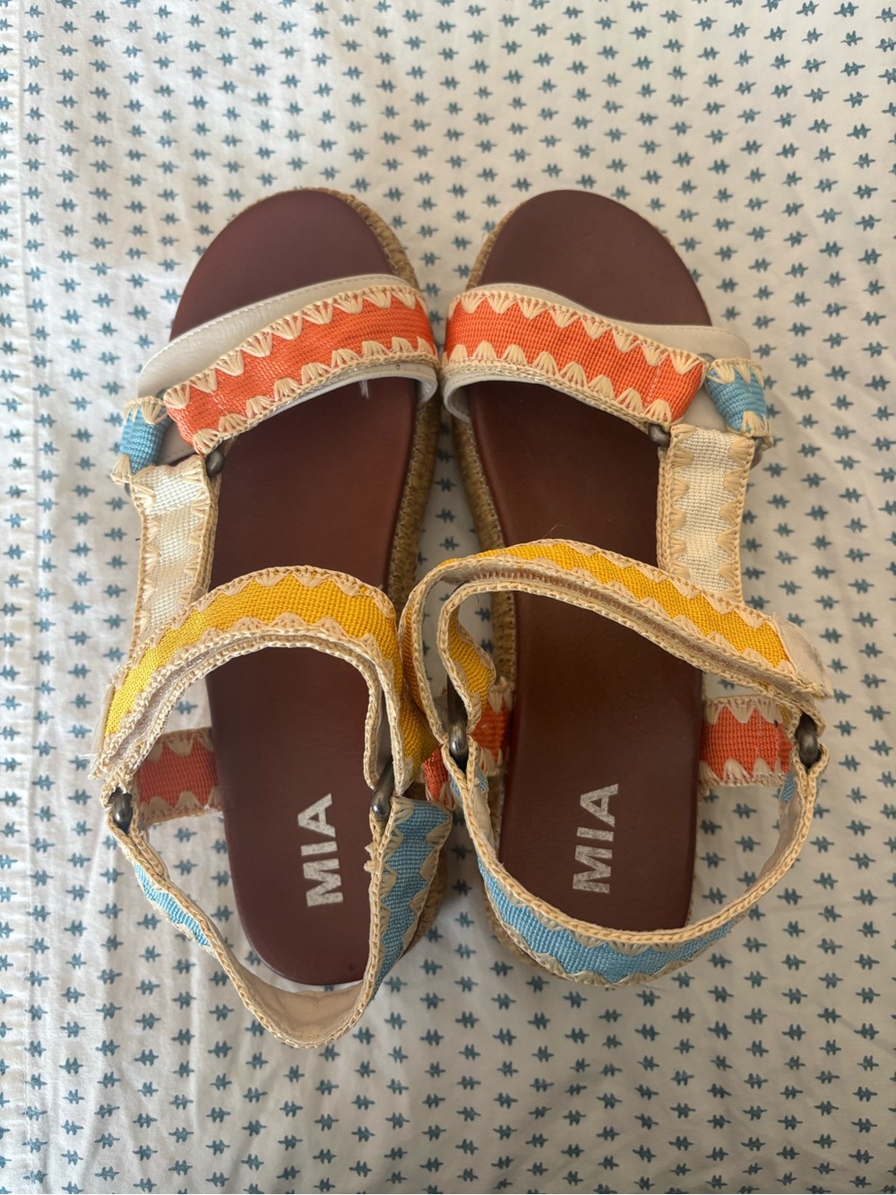 EUC - MIA Women's Colorblock Woven Strap Sandals - Yellow/Blue/Orange - size 8